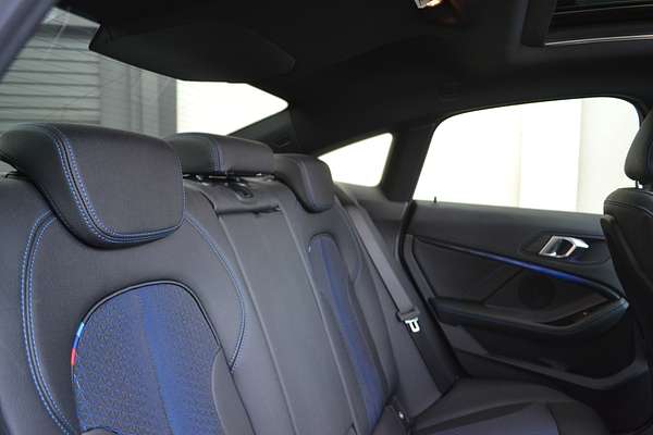 2021 BMW 2 Series 220i M Sport F44
