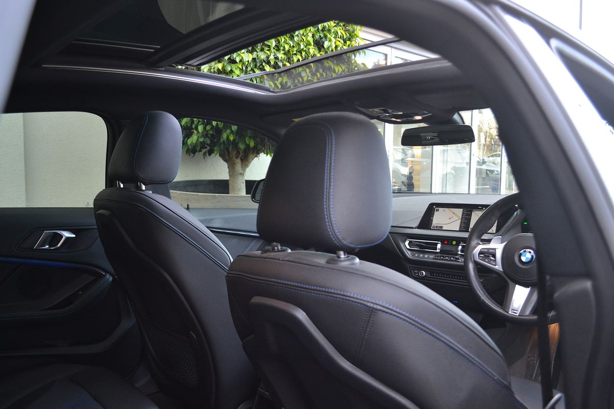 2021 BMW 2 Series 220i M Sport F44