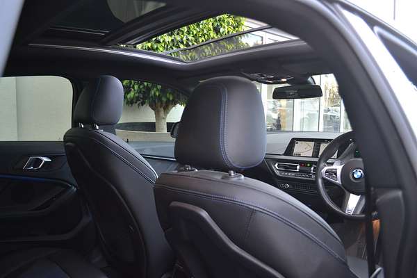 2021 BMW 2 Series 220i M Sport F44