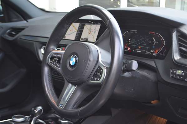2021 BMW 2 Series 220i M Sport F44