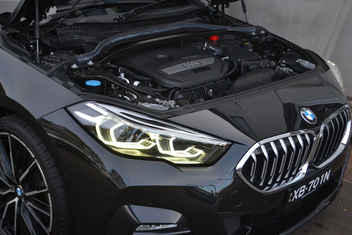 2021 BMW 2 Series 220i M Sport F44