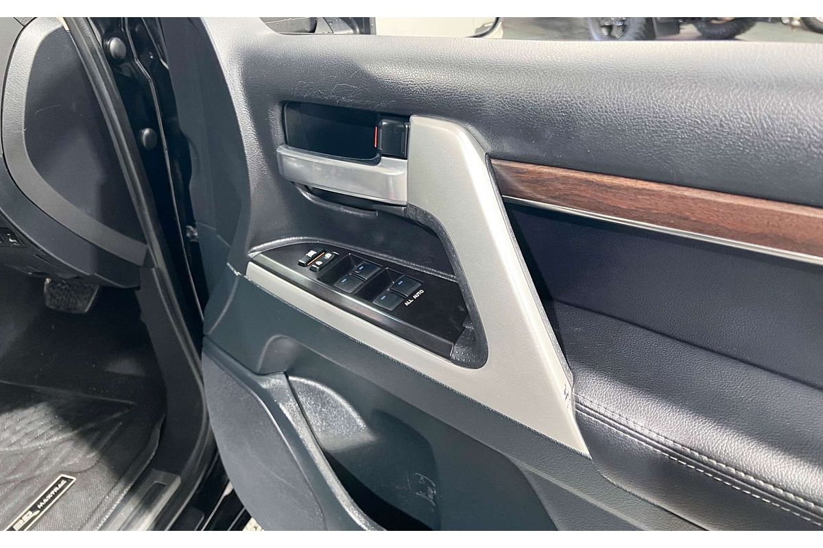 2021 Toyota Landcruiser VX VDJ200R