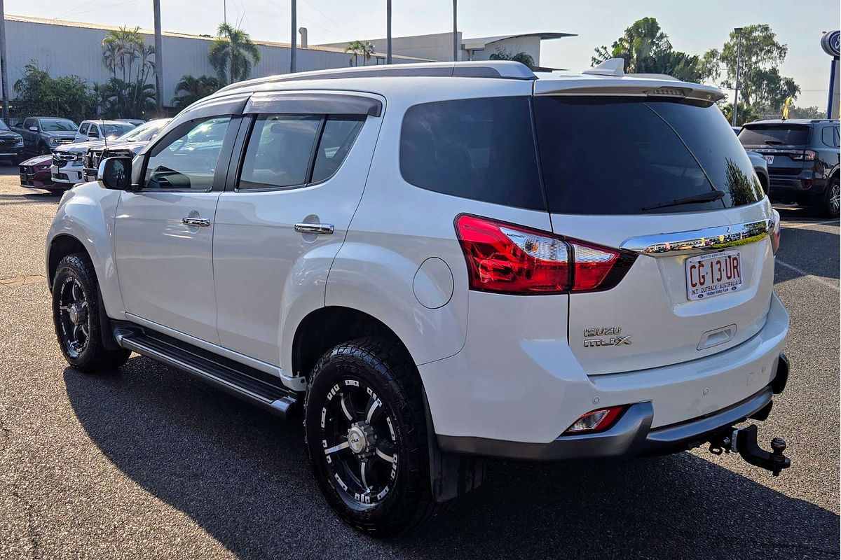 2015 Isuzu MU-X LS-T