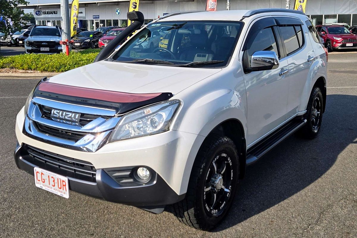 2015 Isuzu MU-X LS-T
