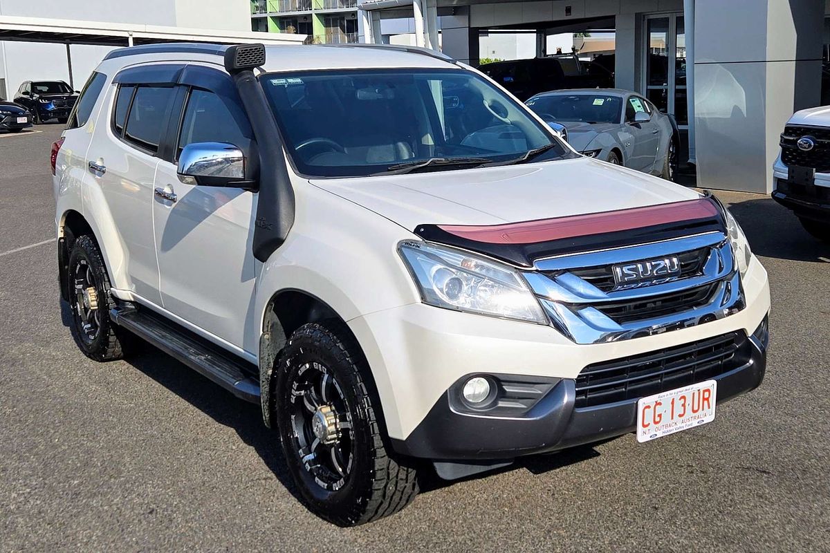 2015 Isuzu MU-X LS-T
