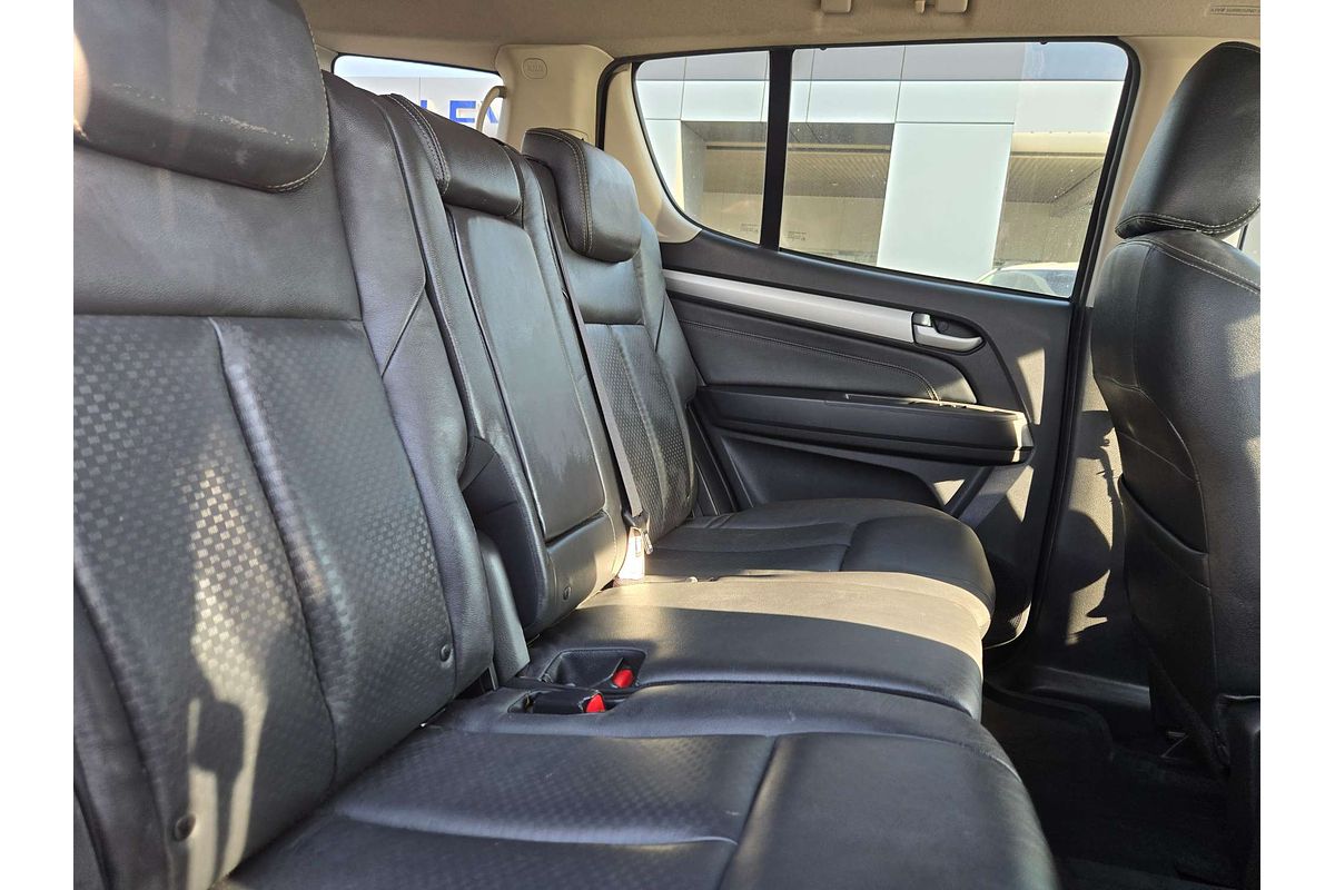 2015 Isuzu MU-X LS-T