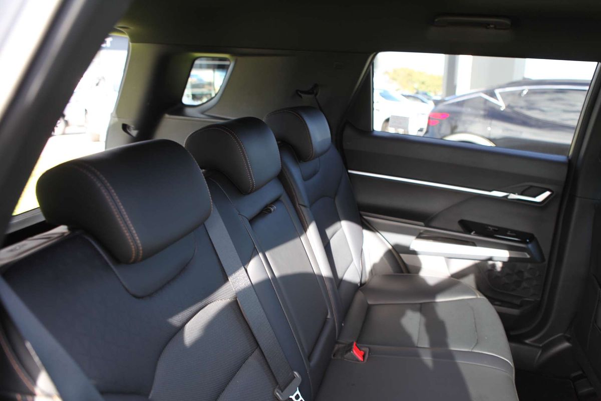 2024 KGM SsangYong Torres Ultimate J116