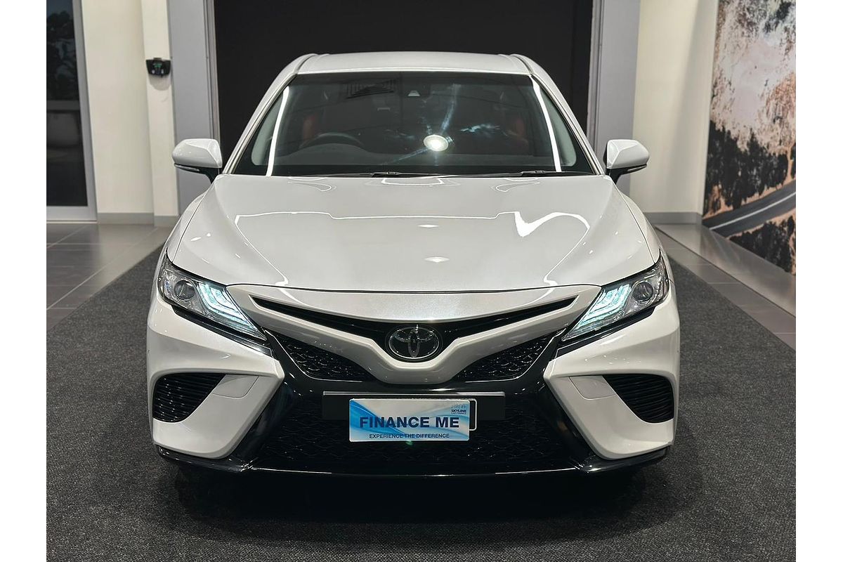2019 Toyota Camry SX GSV70R
