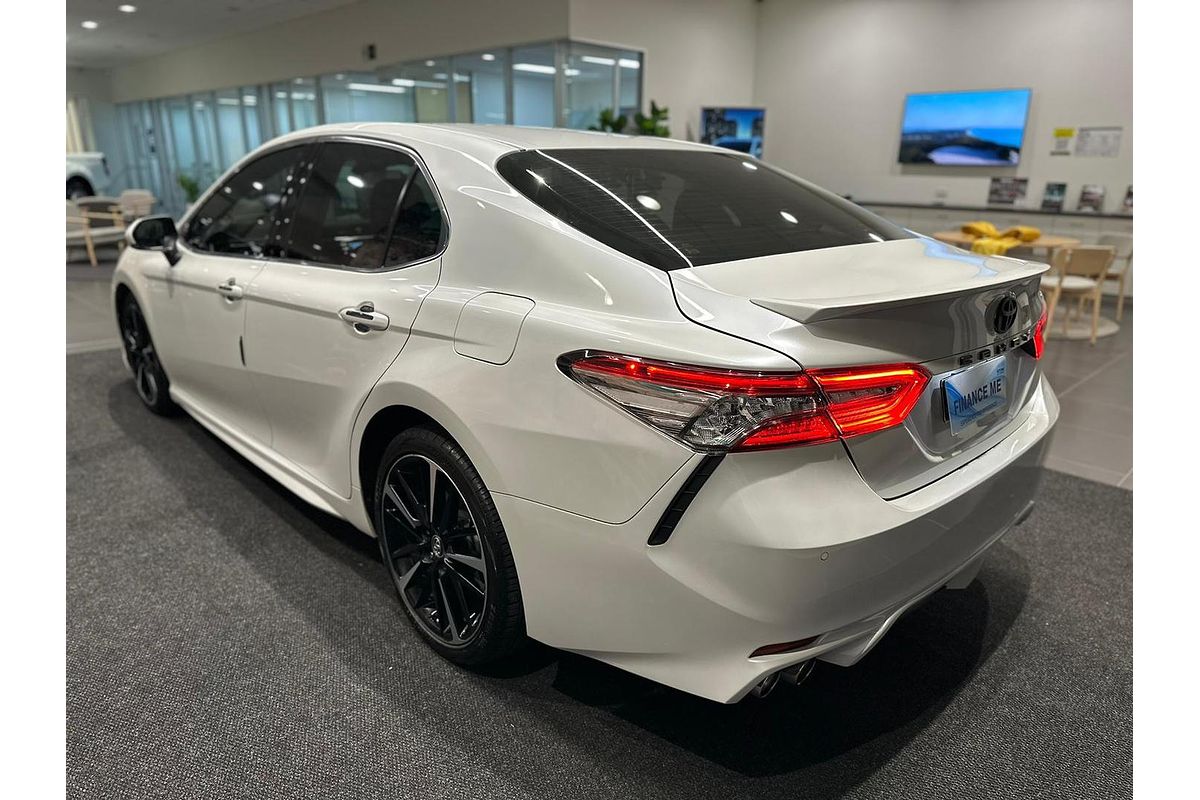 2019 Toyota Camry SX GSV70R