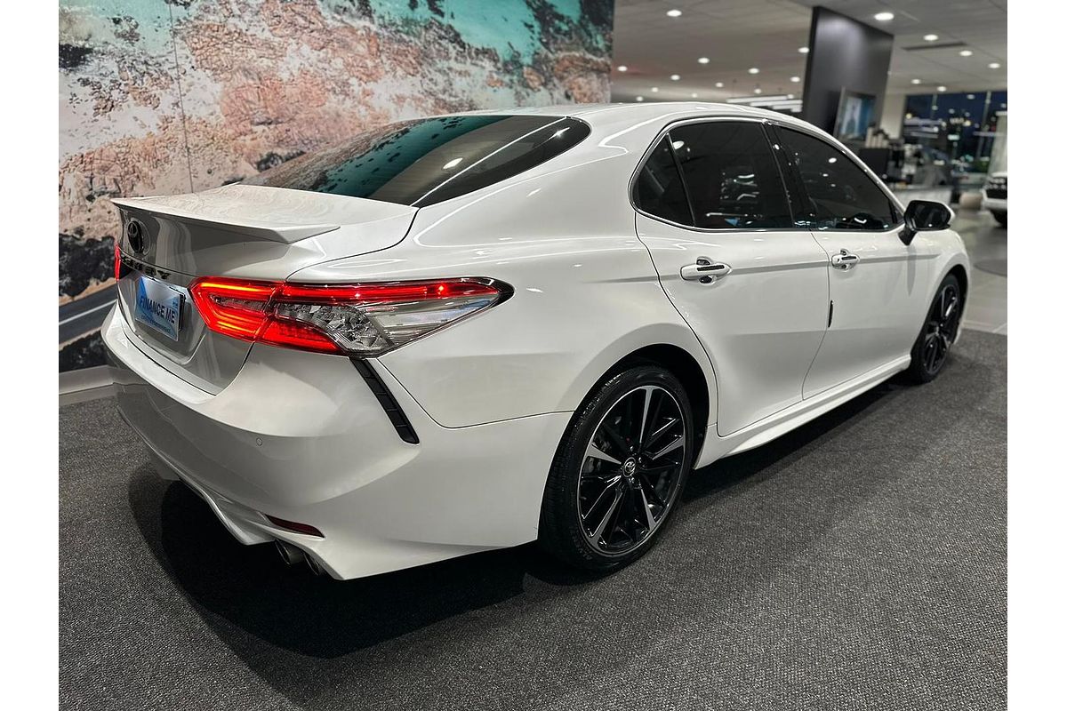 2019 Toyota Camry SX GSV70R