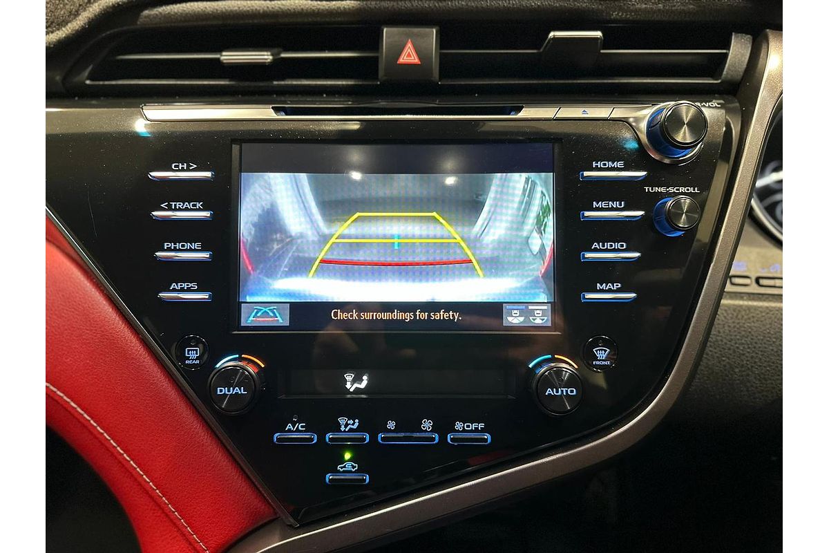 2019 Toyota Camry SX GSV70R