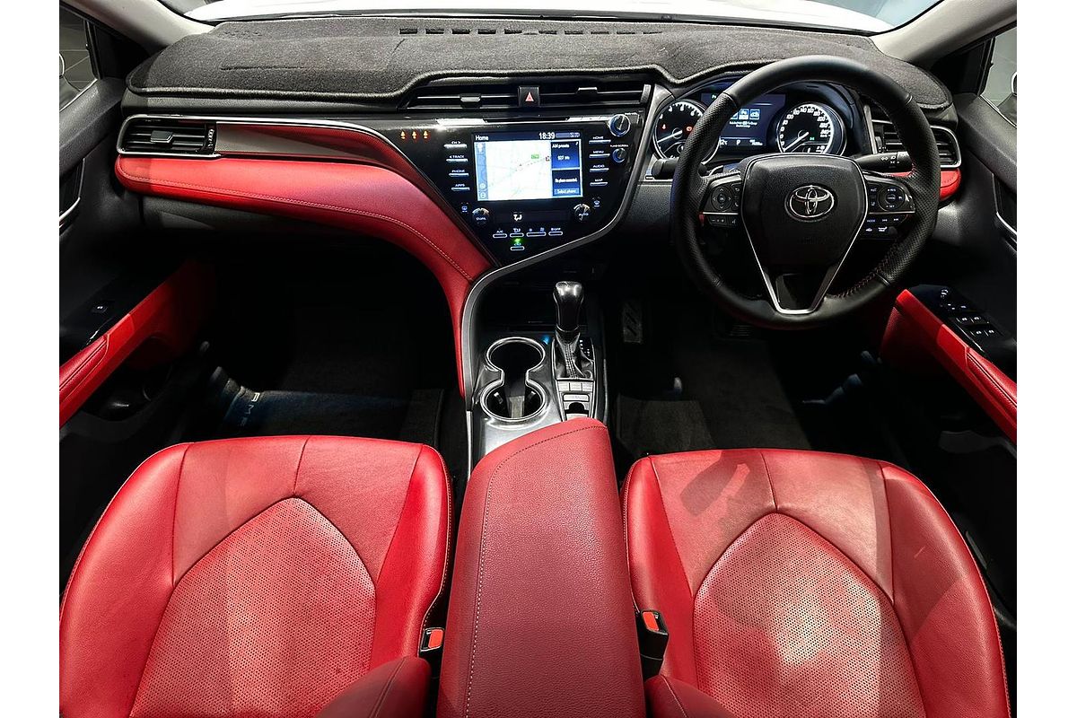 2019 Toyota Camry SX GSV70R