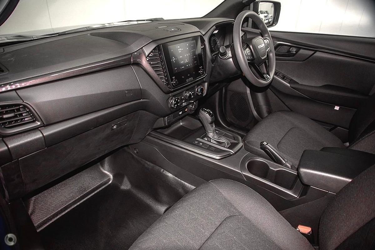 2024 Isuzu D-MAX