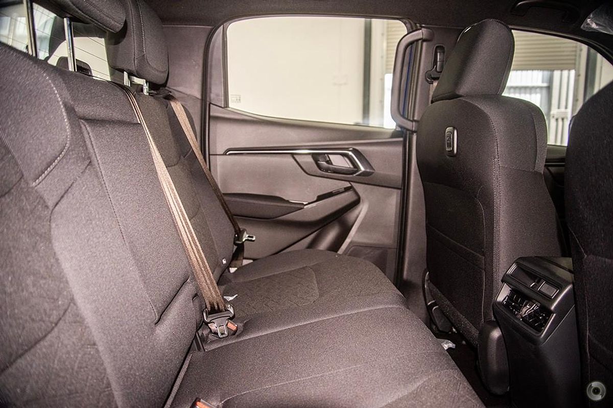 2024 Isuzu D-MAX