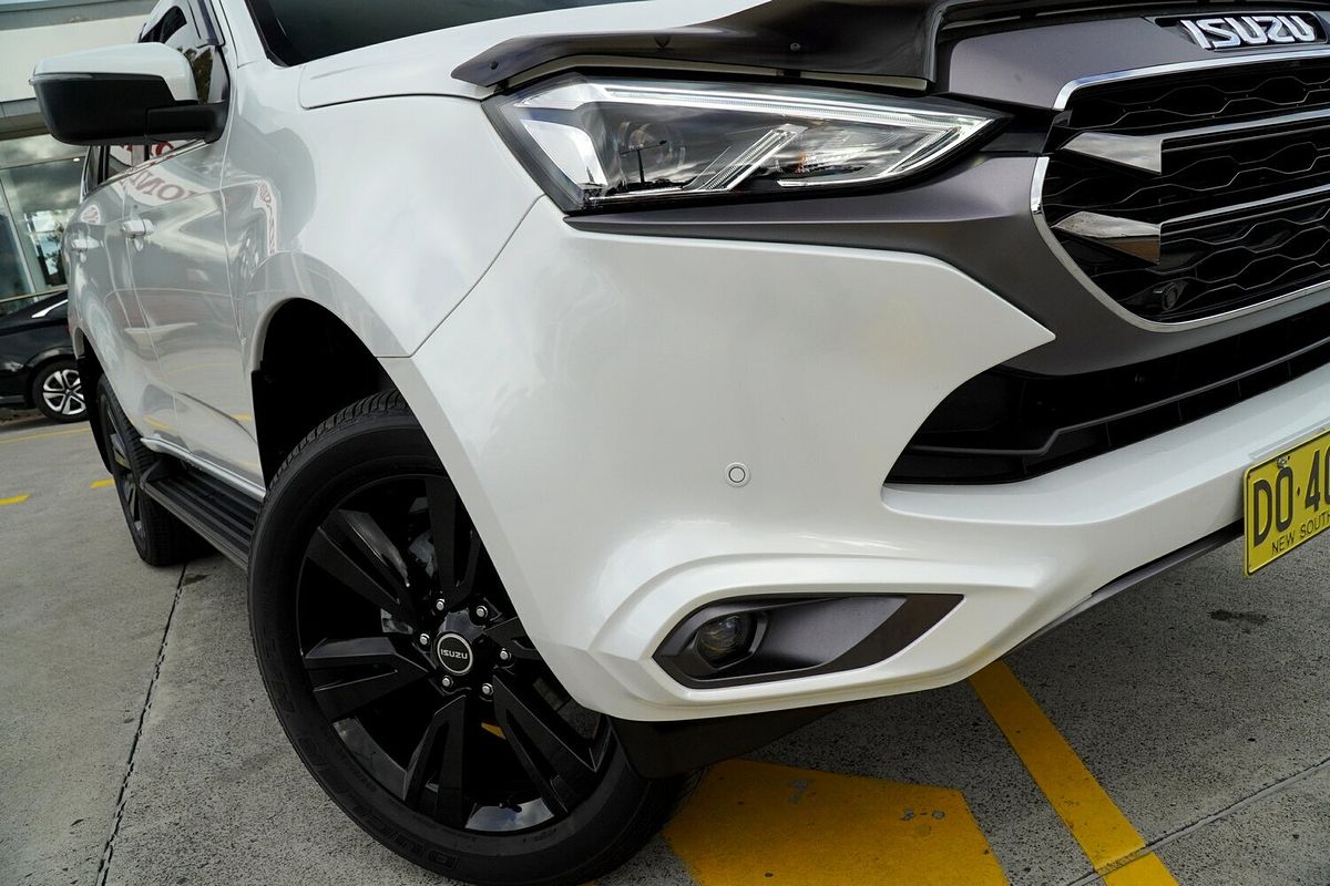 2023 Isuzu MU-X LS-T