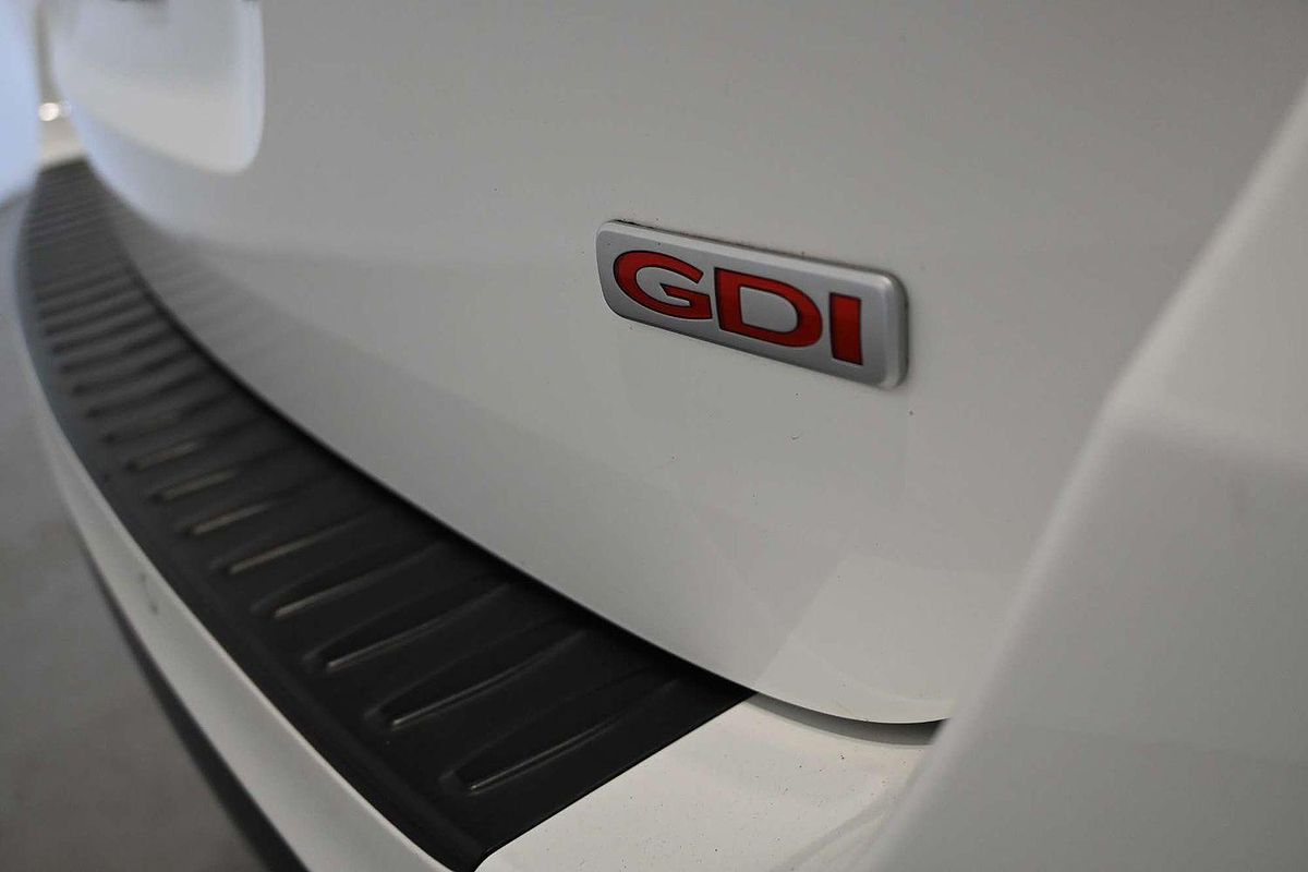 2018 Kia Carnival S YP
