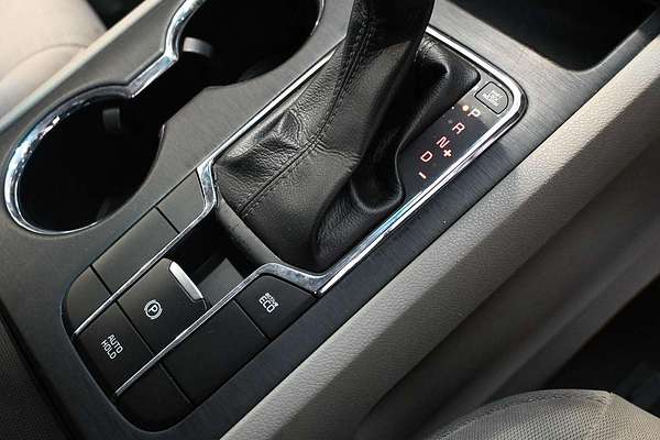 2018 Kia Carnival S YP