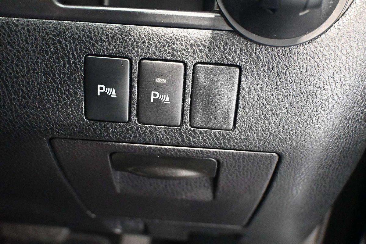 2015 Toyota Kluger GX GSU50R