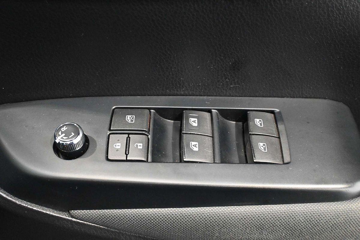 2015 Toyota Kluger GX GSU50R