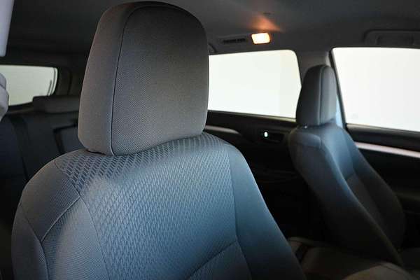 2015 Toyota Kluger GX GSU50R