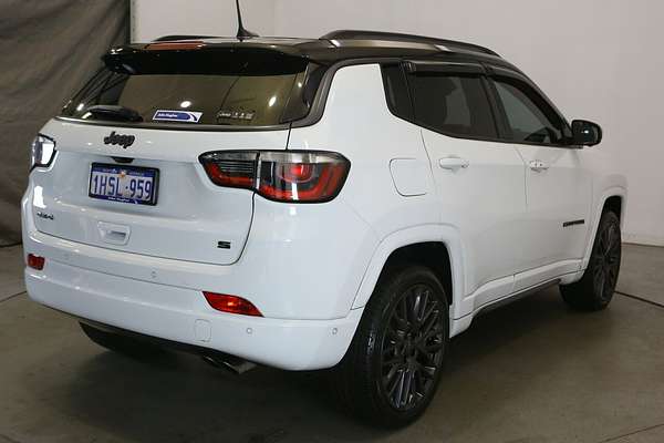 2022 Jeep Compass S-Limited M6