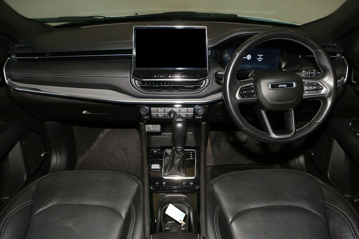 2022 Jeep Compass S-Limited M6