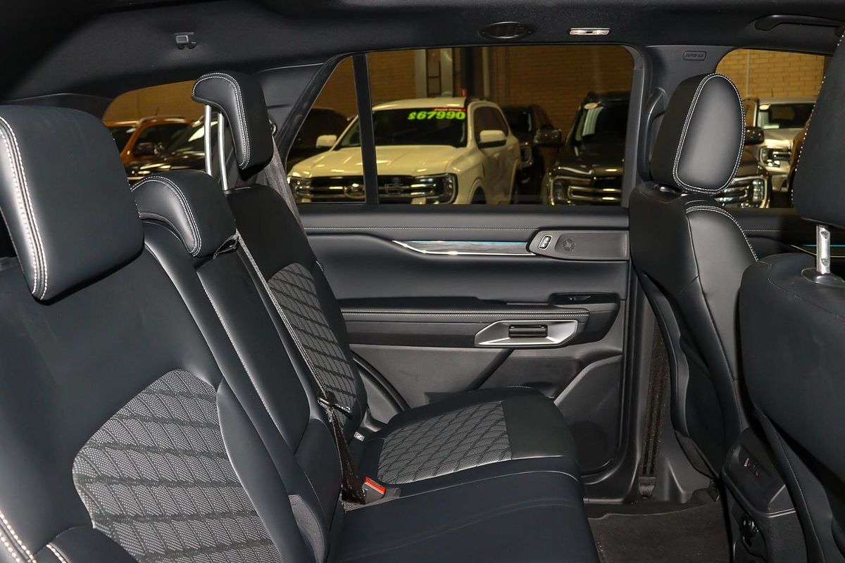 2024 Ford Everest Platinum 3.0L