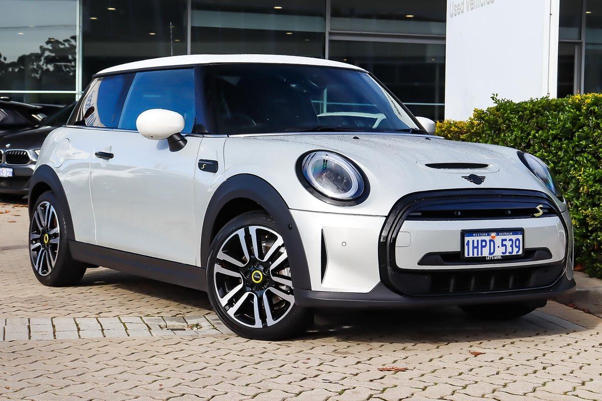 2022 MINI Hatch Cooper SE Classic F56 LCI-2