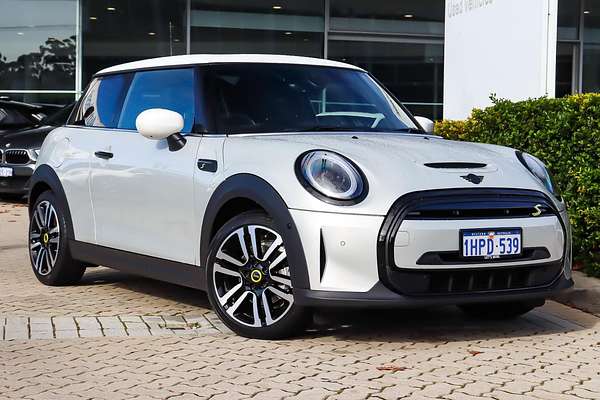 2022 MINI Hatch Cooper SE Classic F56 LCI-2