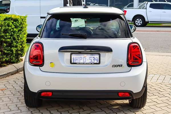 2022 MINI Hatch Cooper SE Classic F56 LCI-2