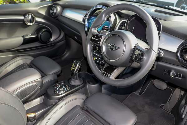 2022 MINI Hatch Cooper SE Classic F56 LCI-2