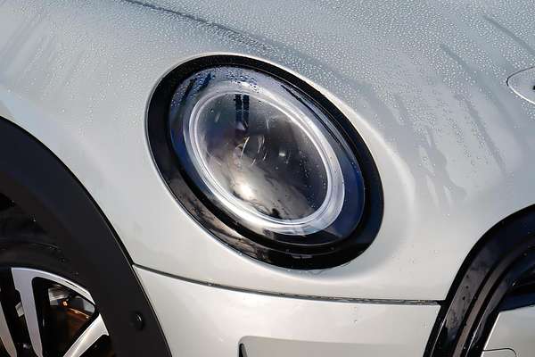 2022 MINI Hatch Cooper SE Classic F56 LCI-2