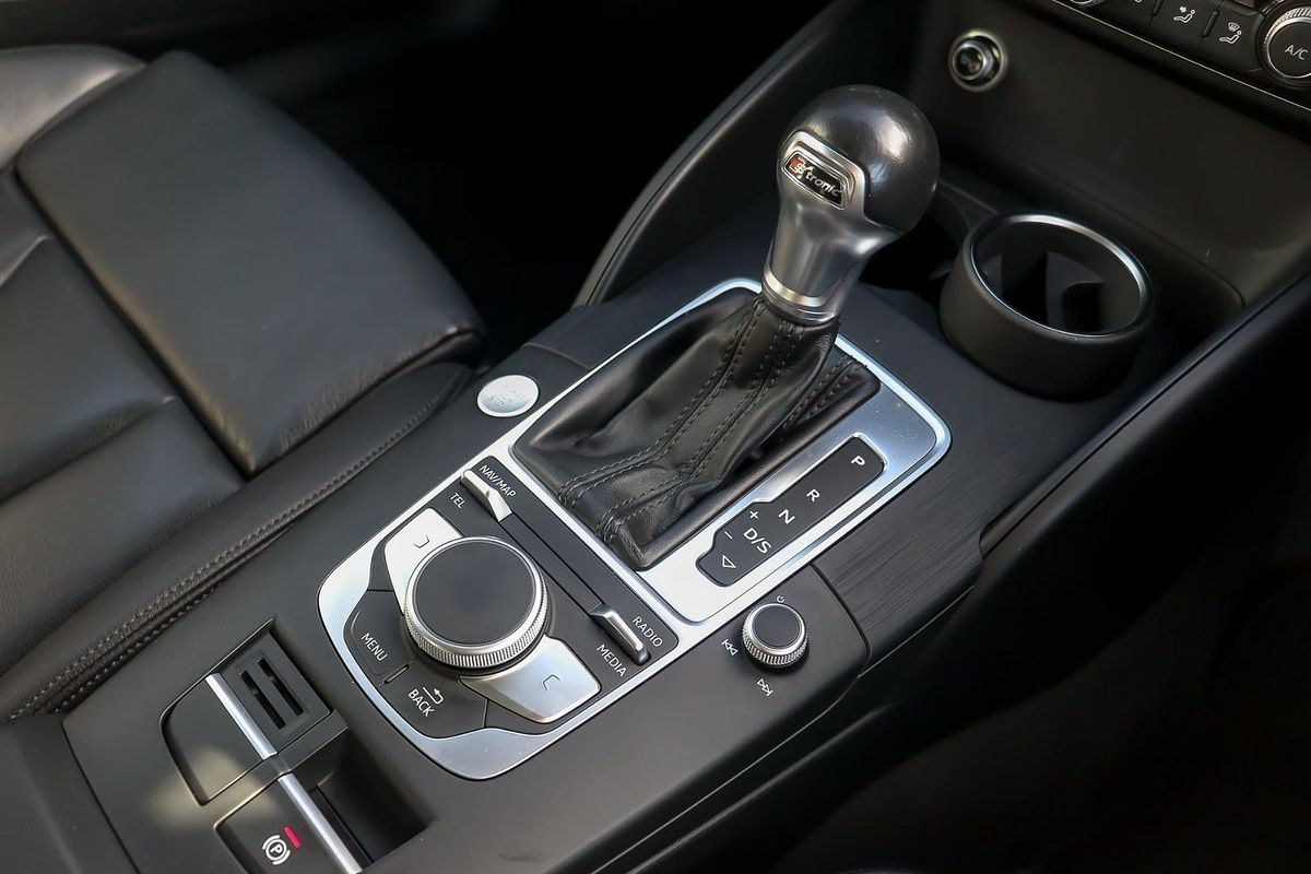 2017 Audi A3 S line 8V