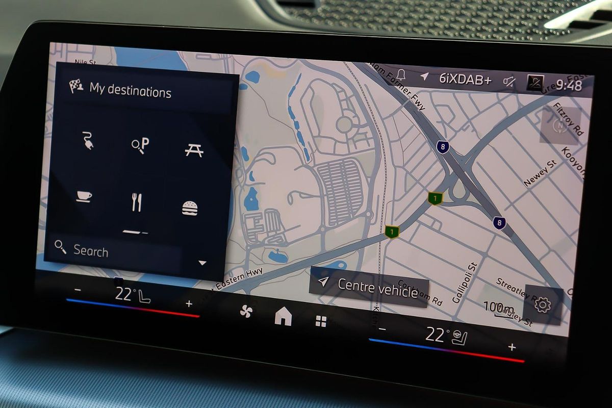 2024 BMW iX1 eDrive20 xLine U11