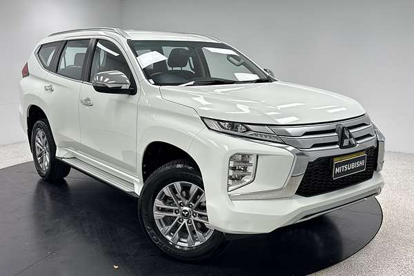2022 Mitsubishi Pajero Sport GLX QF