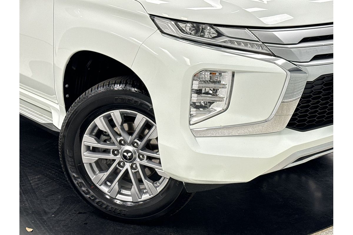 2022 Mitsubishi Pajero Sport GLX QF