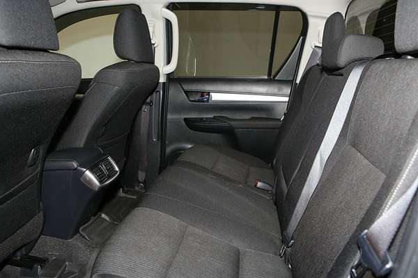 2022 Toyota Hilux SR5 GUN126R 4X4