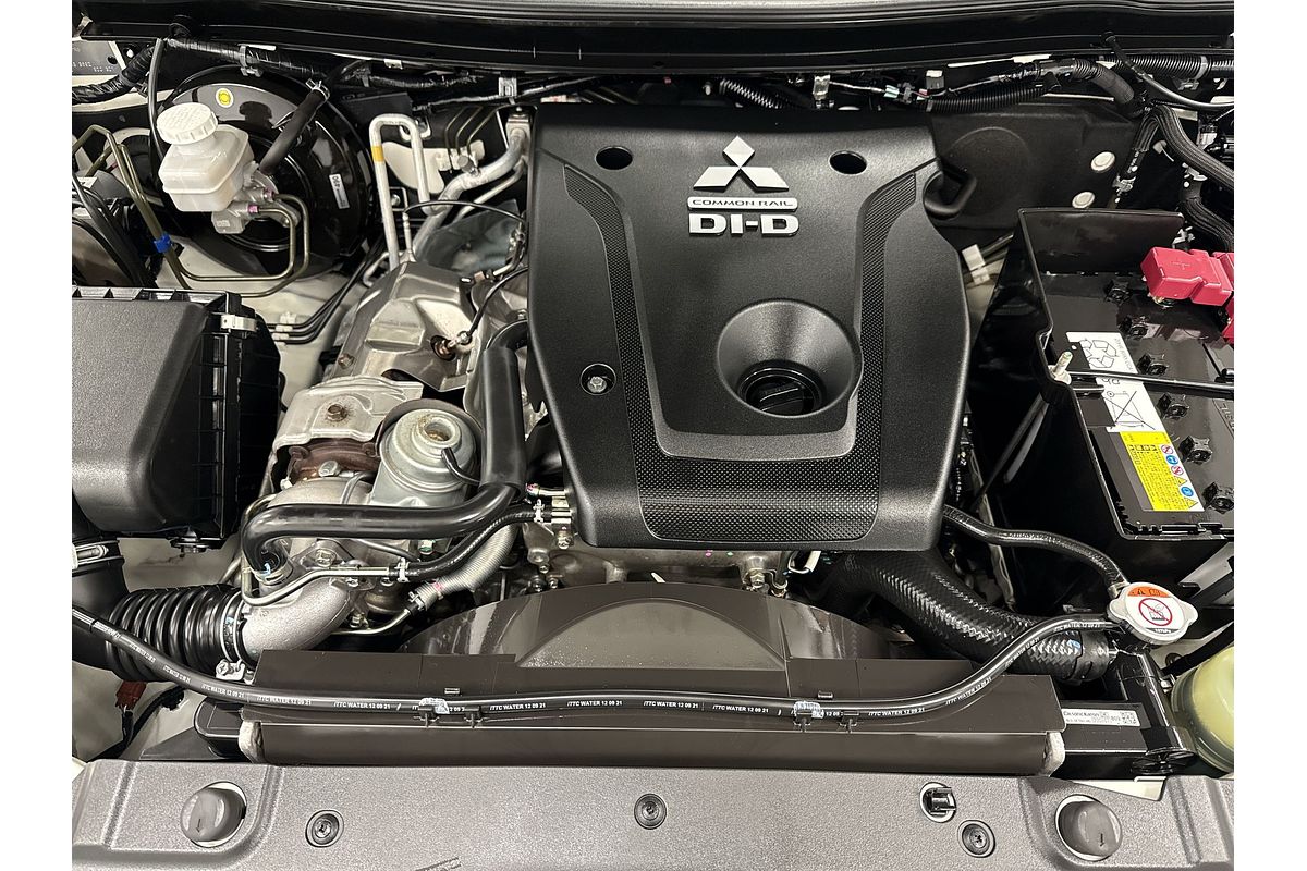 2022 Mitsubishi Pajero Sport GLX QF