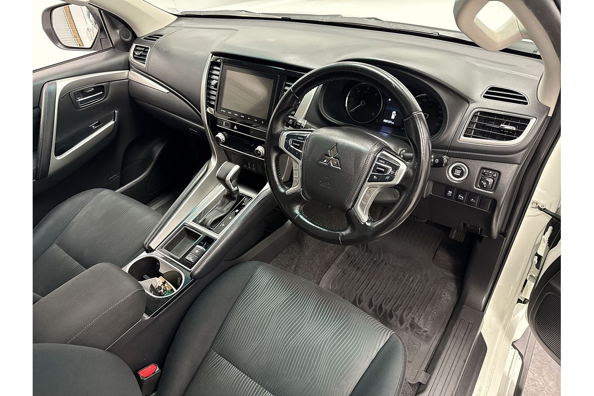 2022 Mitsubishi Pajero Sport GLX QF