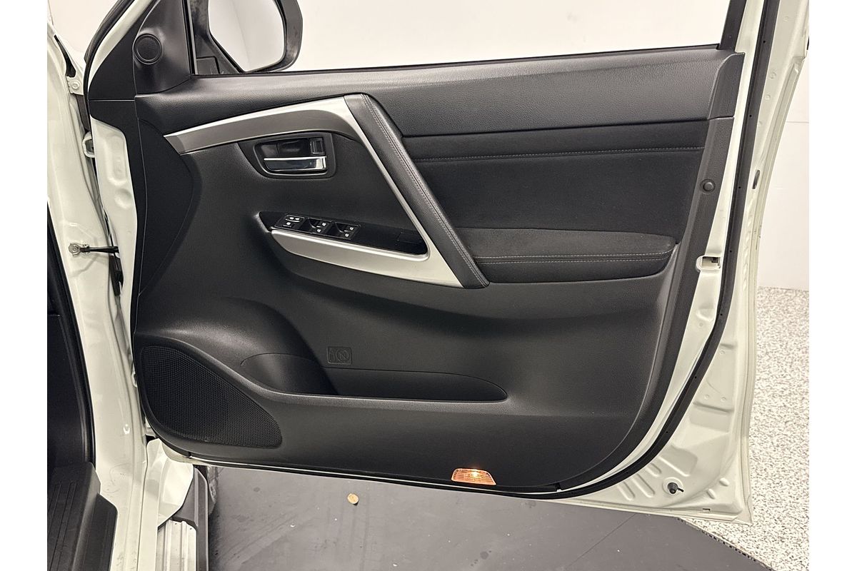 2022 Mitsubishi Pajero Sport GLX QF