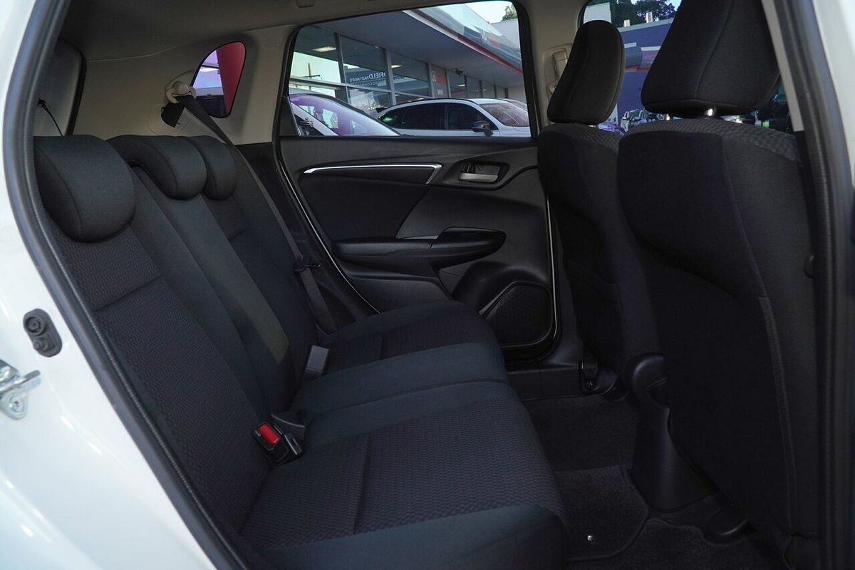2019 Honda Jazz VTi GF
