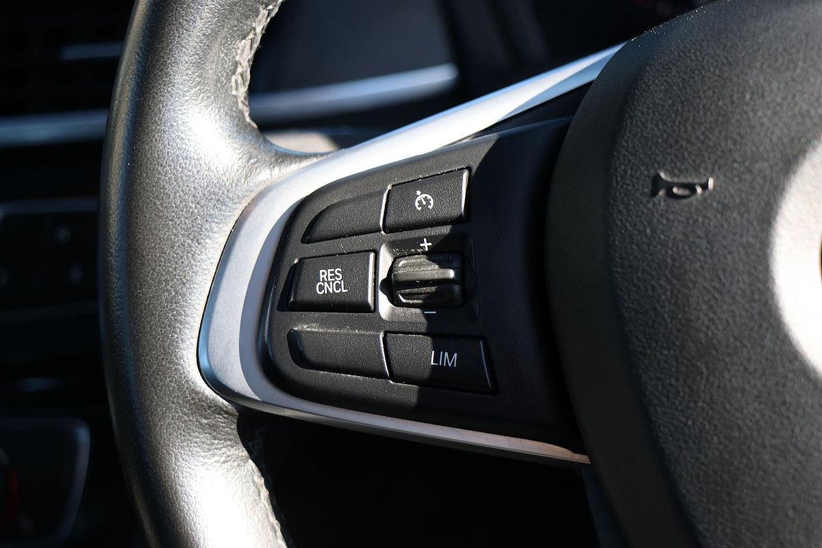 2019 BMW X1 sDrive18d F48
