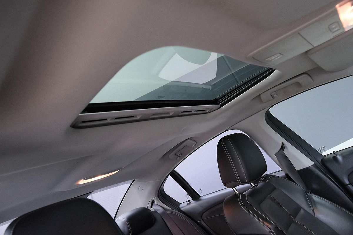 2015 Holden Commodore SS V Redline VF