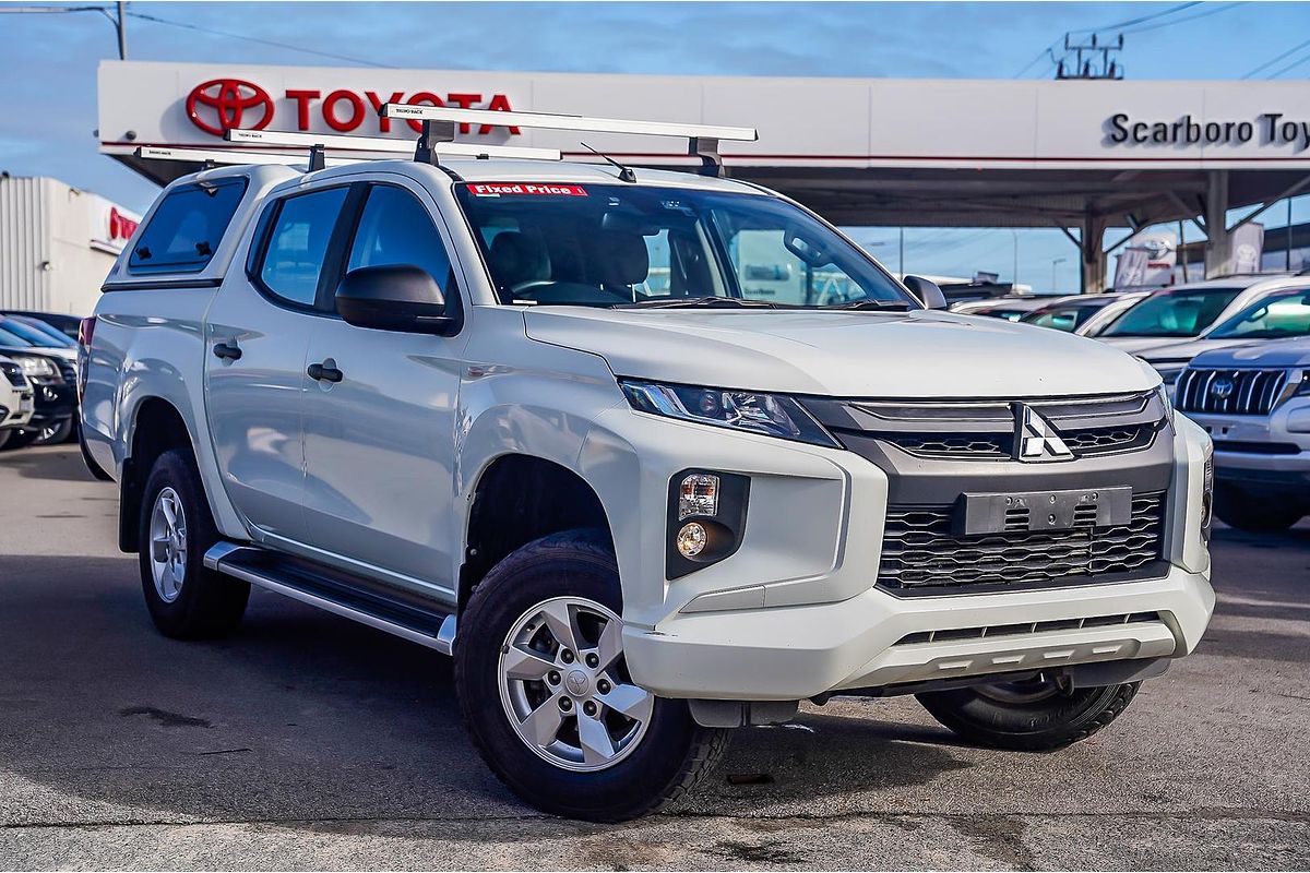 2019 Mitsubishi Triton GLX MR 4X4