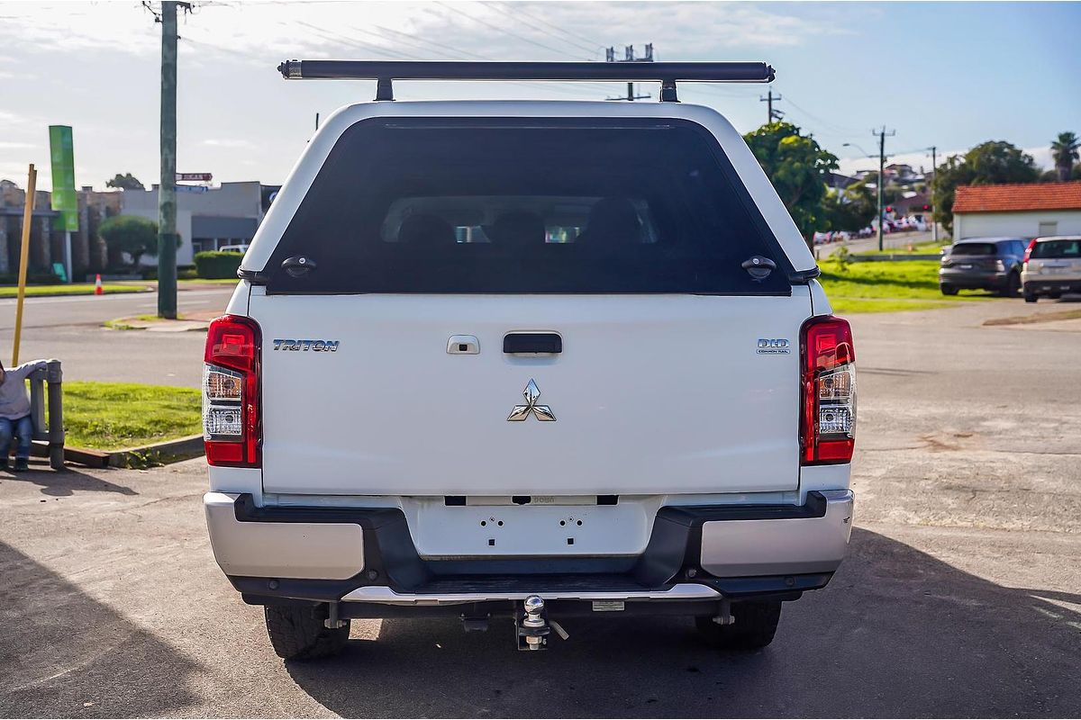 2019 Mitsubishi Triton GLX MR 4X4