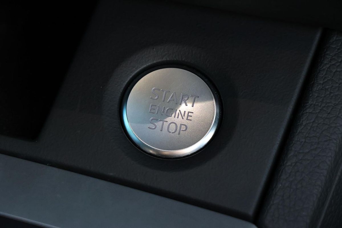 2022 Audi Q5 35 TDI Limited Edition FY