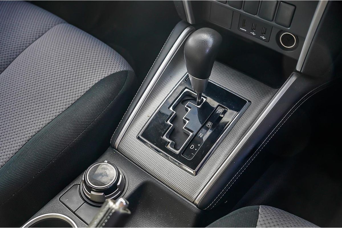 2019 Mitsubishi Triton GLX MR 4X4