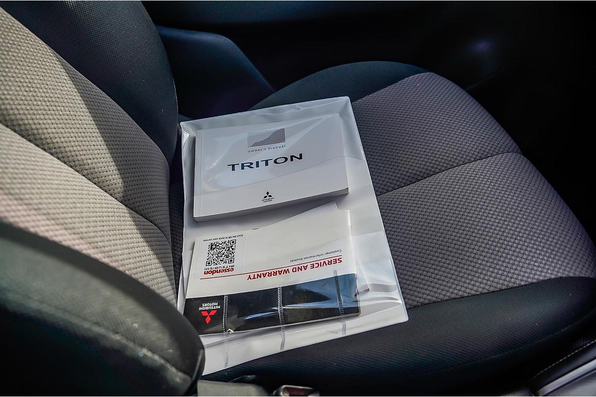 2019 Mitsubishi Triton GLX MR 4X4
