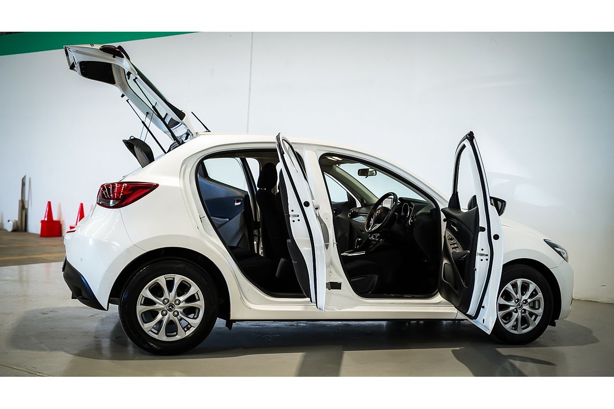 2016 Mazda 2 Maxx DJ Series