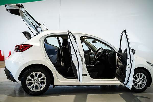 2016 Mazda 2 Maxx DJ Series